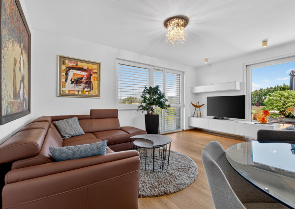 REZERVOVANÉ - | EXKLUZÍVNY 4 IZBOVÝ PENTHOUSE V TRENČÍNE